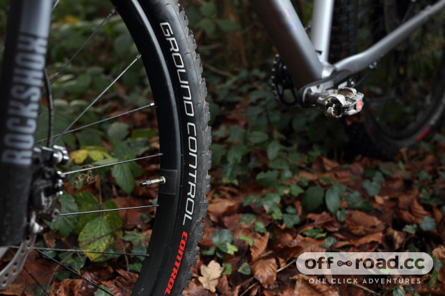 Specialized hot sale rockhopper tires